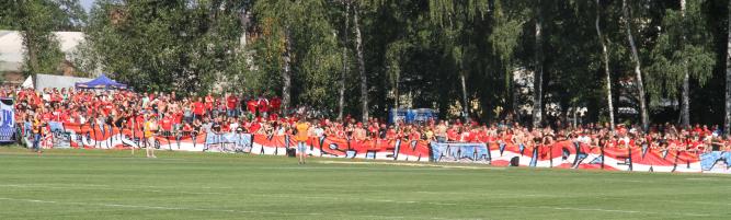 Lechia zremisowała z Widzewem. Komplet widzów na stadionie 