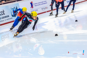 Koreańczycy zdominowali Mistrzostwa Świata Juniorów w Arenie Lodowej [ZDJĘCIA]